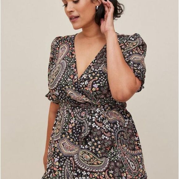 Torrid Womens Georgette Surplice Puff Sleeve Blouse Size‎ 2X Paisley Tie Waist - Picture 1 of 9